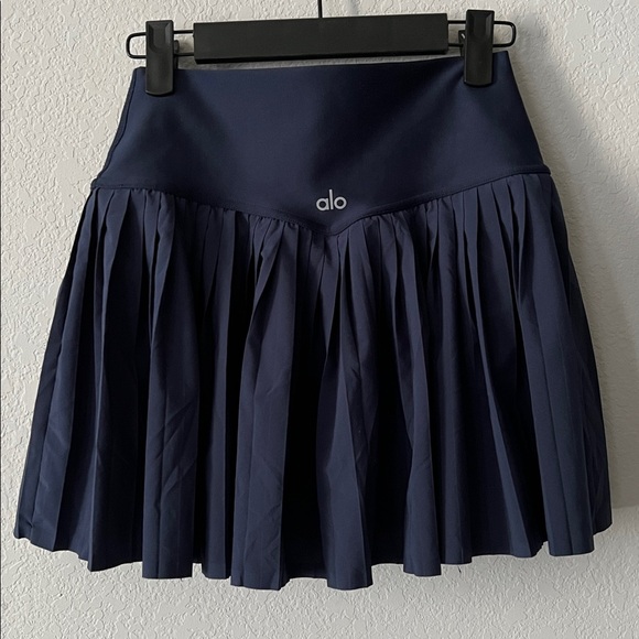 Alo Yoga Grand Slam Tennis Skirt Navy Blue - Picture 2 of 13